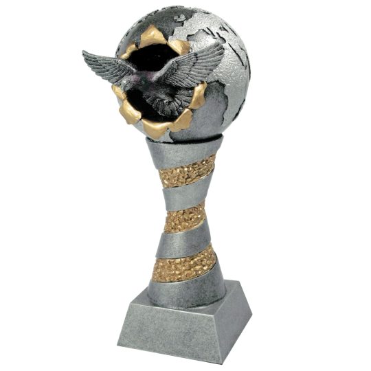 STATUETKA ODLEWANA GOŁĘBIARSTWO RE.077
